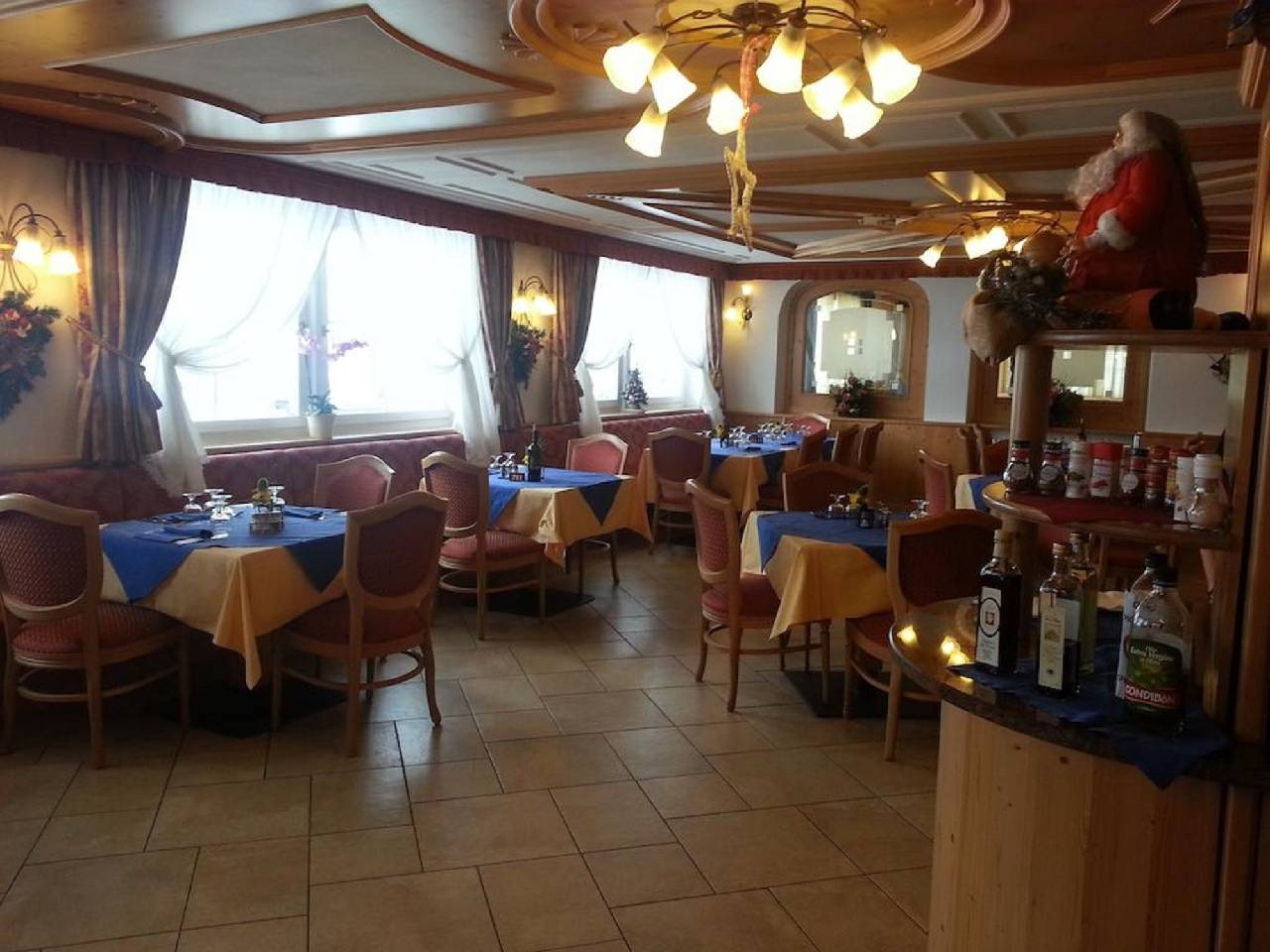 Hotel Panorama (هتل پانوراما) 