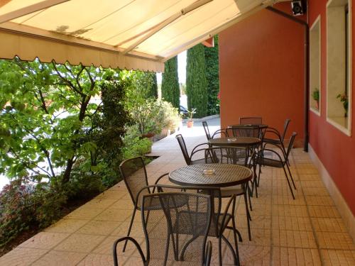 Rometta Hotel 
