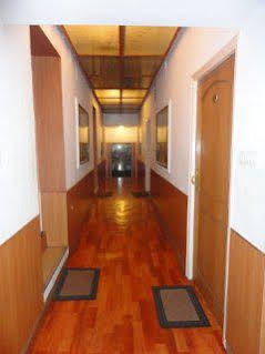 Nahar Nilgiris Hotel 