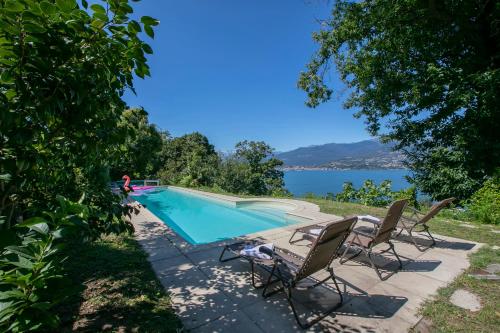 Laveno Mombello Villa Pool 
