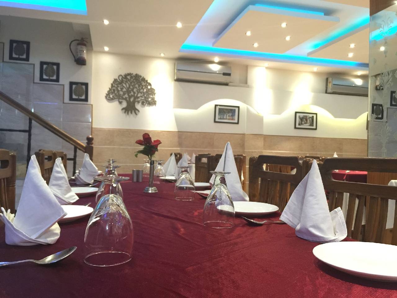 Hotel Ekant 