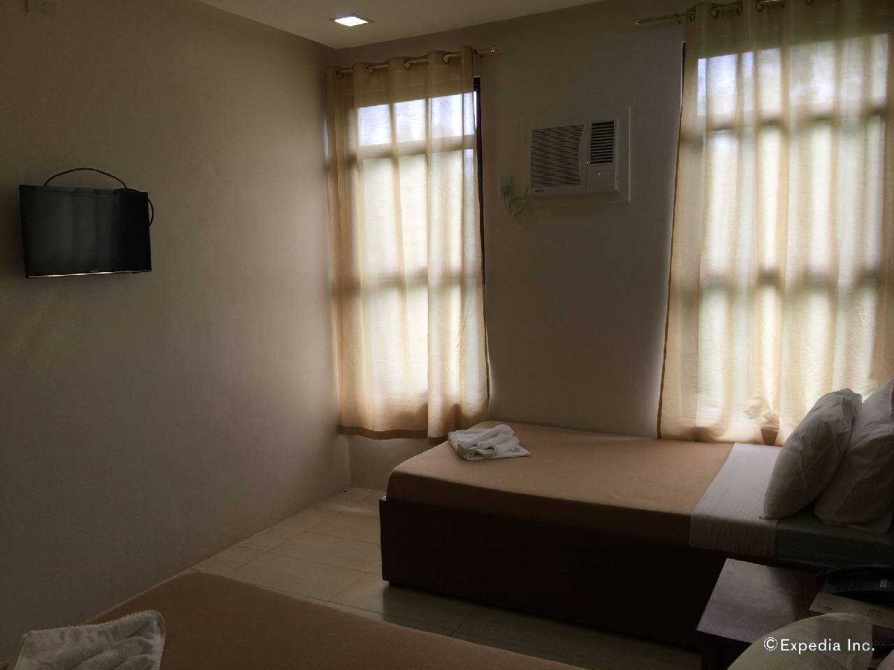 Coron Visitors Hotel 