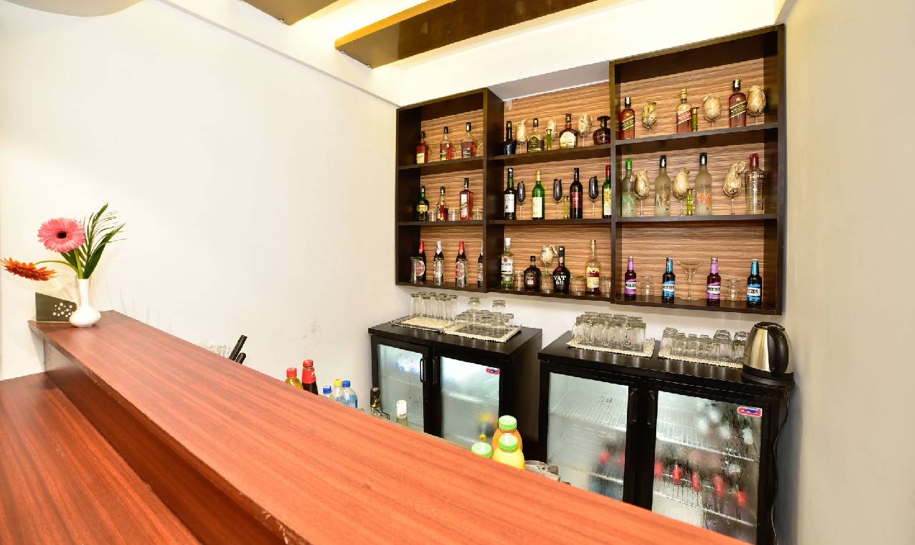 Treebo Hotel Tarcon 