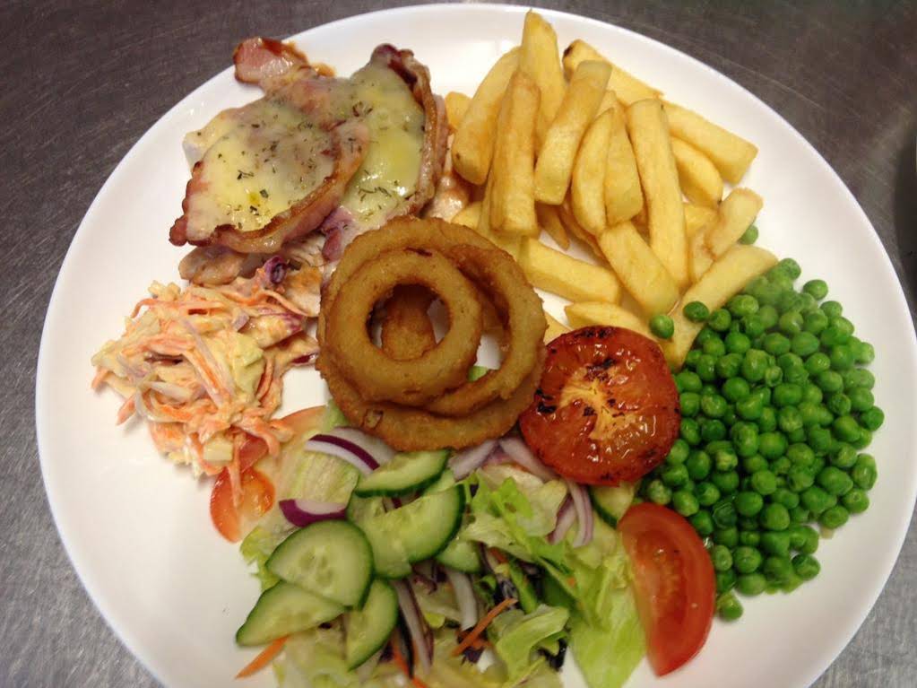 The Crown Inn 