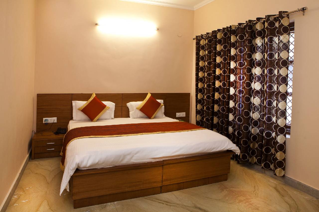 Oyo Rooms Sohna Road Extension 