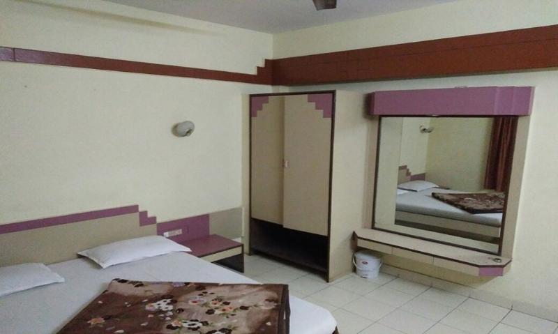 Hotel Vishwa Shanti 