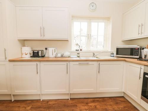 2 Croft Cottages 