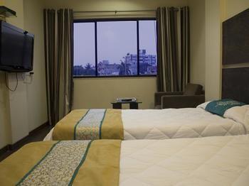 Oyo Rooms Athwa Gate Surat 