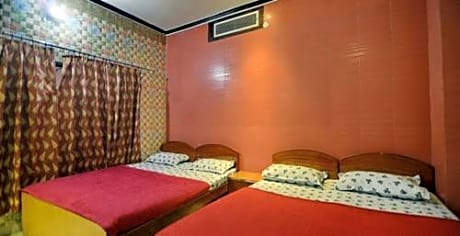 Hotel Rashmi 