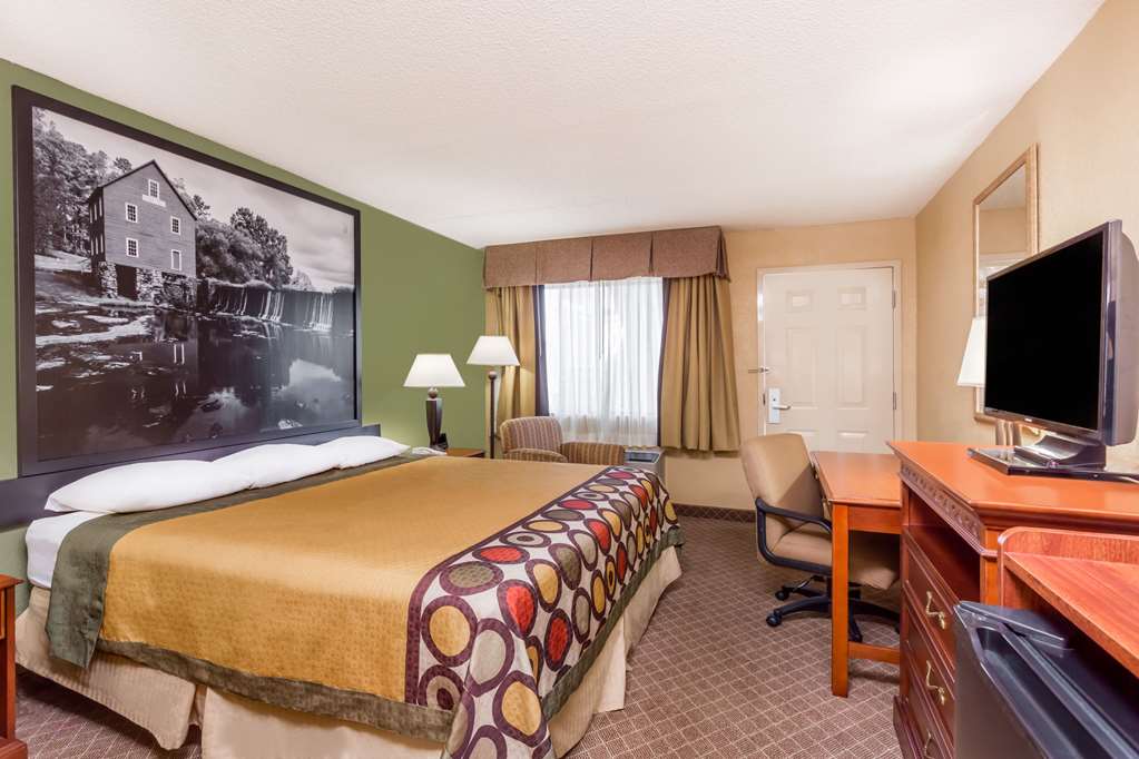Super 8 by Wyndham Macon West - photo 4