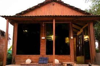 Wonderland Hostel 
