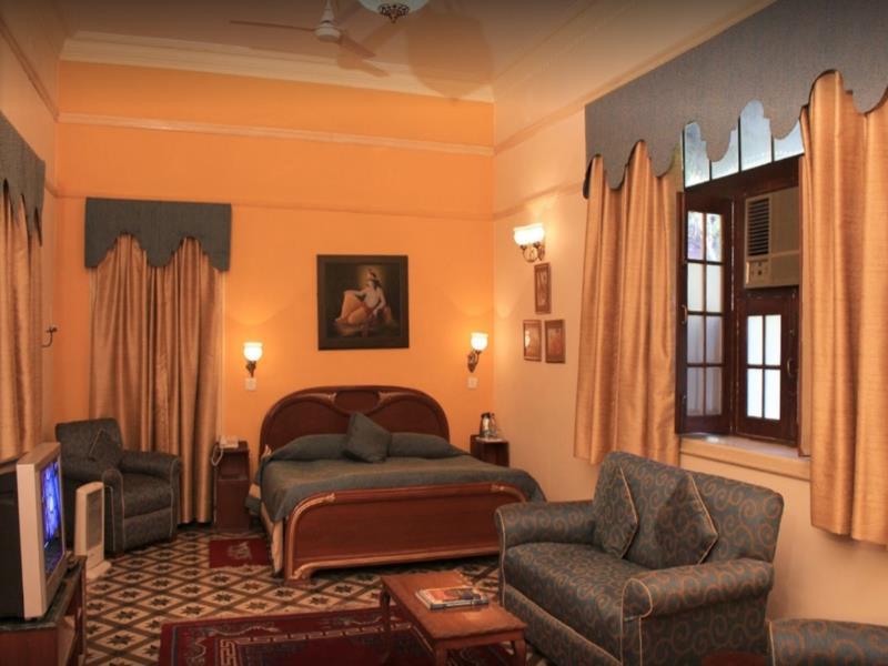 Welcomheritage Taragarh Palace 