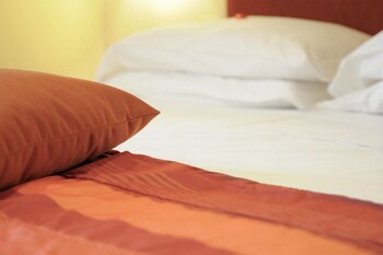 Hotel Casali Guestroom