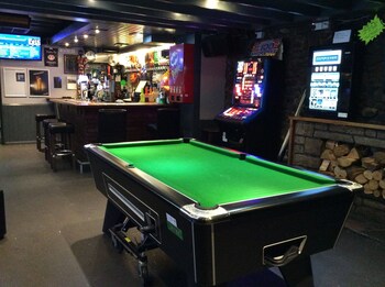 The Stag Hotel Hotel Bar