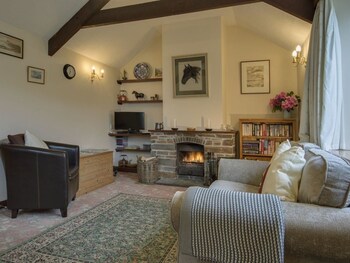 Hobb Cottage Living Area