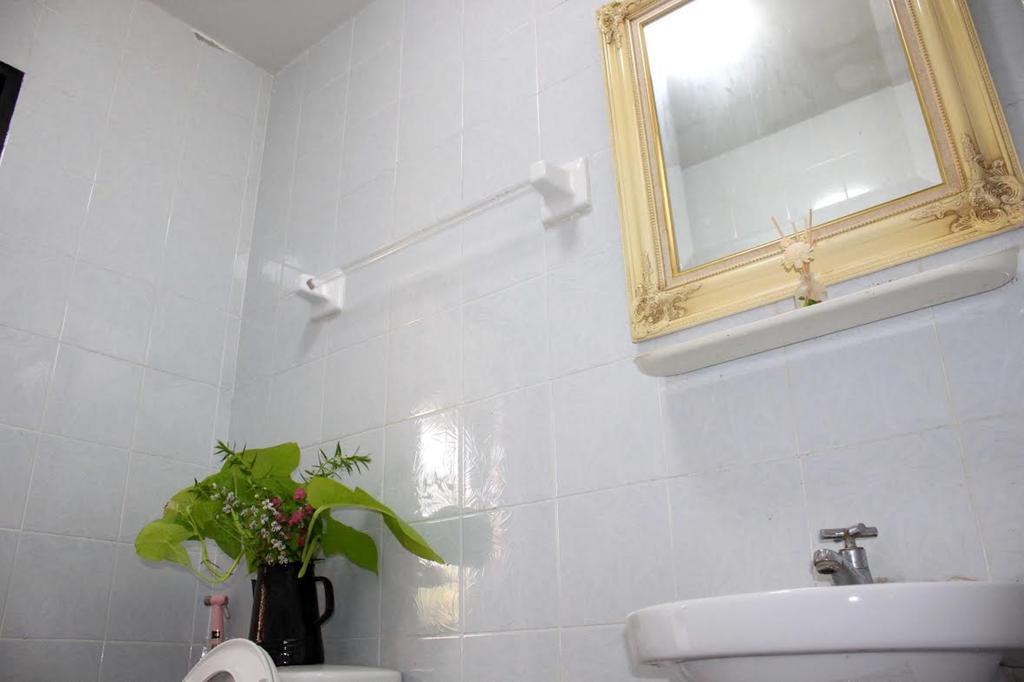 Garden Room Hostel (گاردن روم هاستل) 