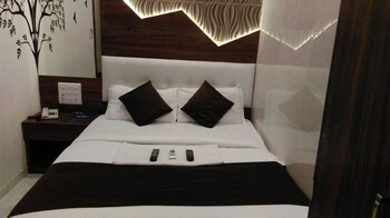 Hotel Palace Reisdency Guestroom