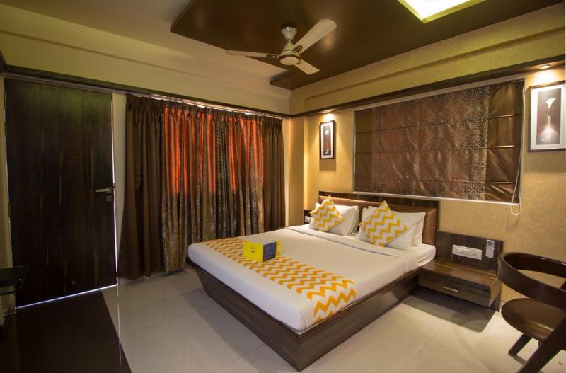 Fabhotel Pimpri Chinchwad (فابهوتل پیمپری چینچواد) Room