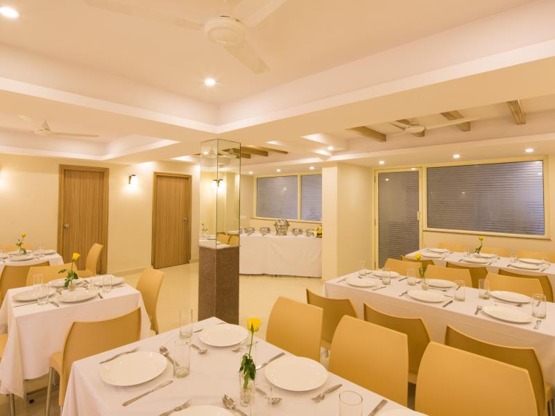 M The Business Hotel 