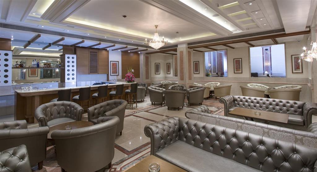Royal Tulip Navi Mumbai RTNM - Lounge Bar