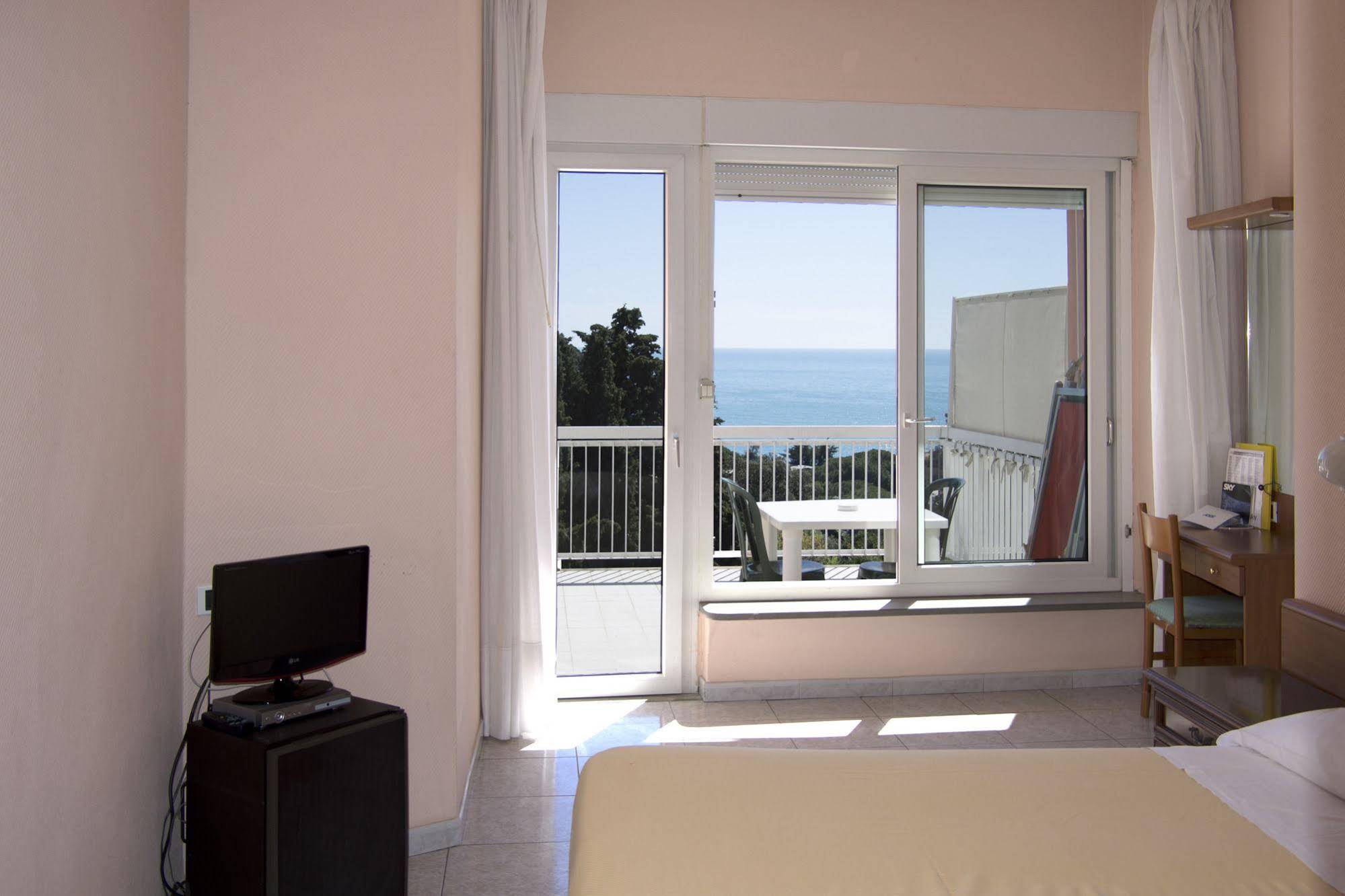 Hotel Cristallo 