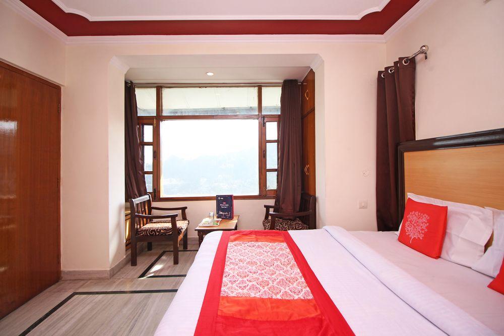 Oyo Rooms 090 Mall Road Doon View 