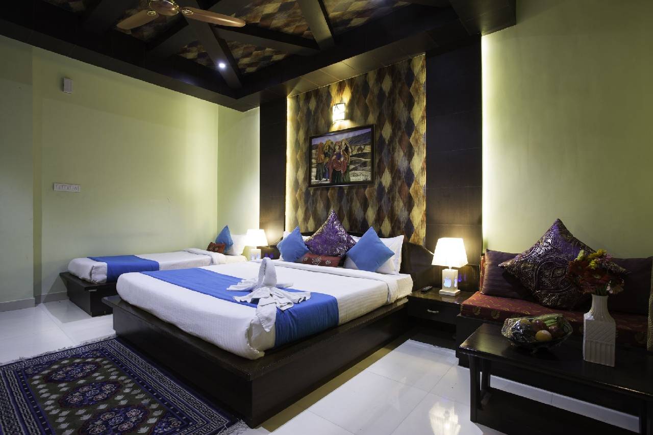 Golden Star Continental & Spa 