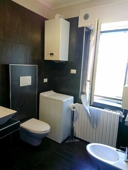 Arciuolo B&b Bathroom