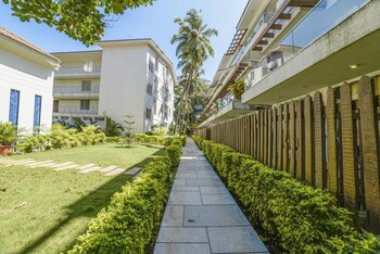 Zondela Inn Luxury Apartments Property Grounds