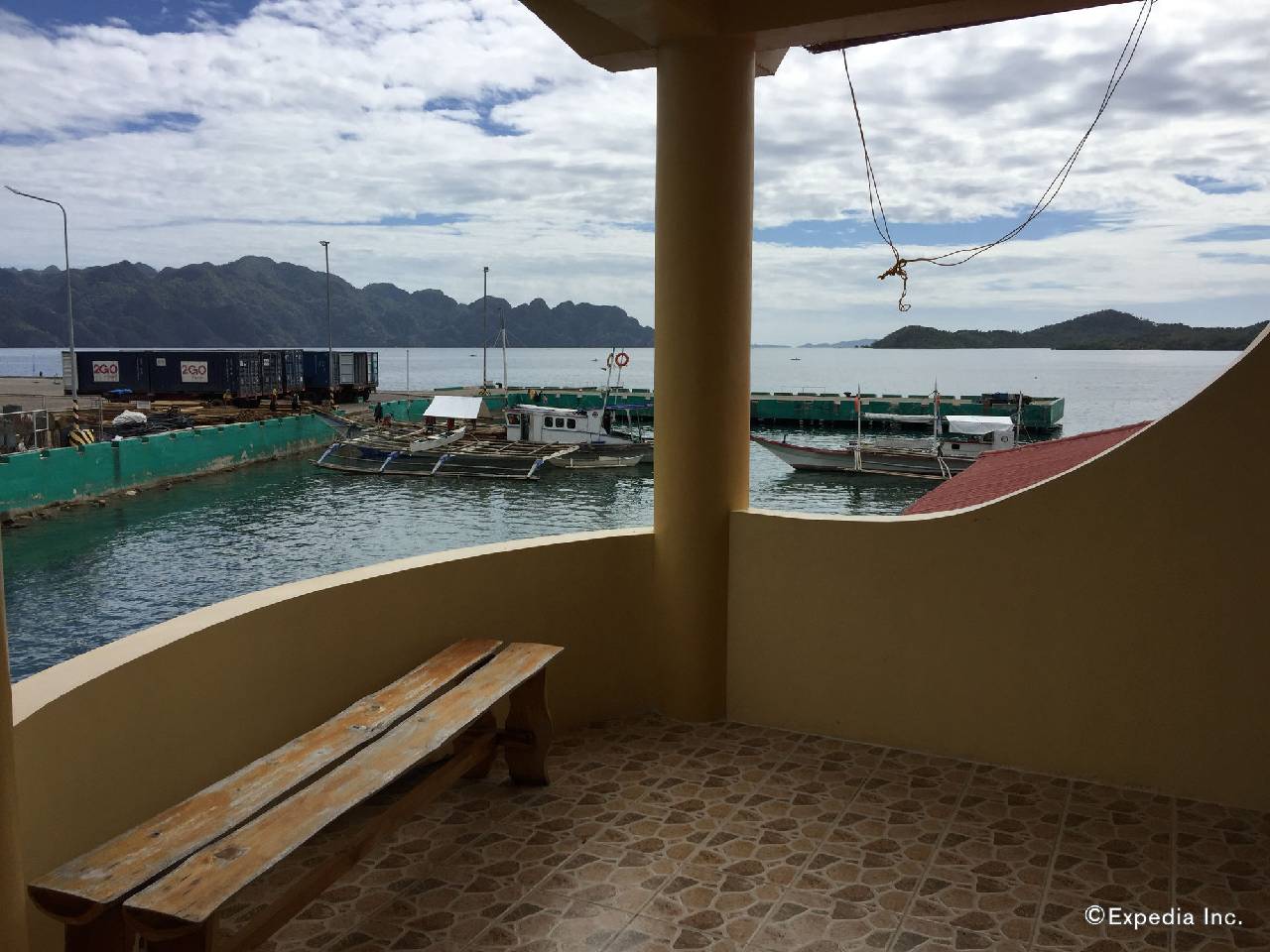 Coron Sunrise Pension House 