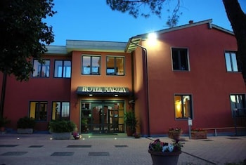 Hotel Marzia Hotel Front - Evening/Night