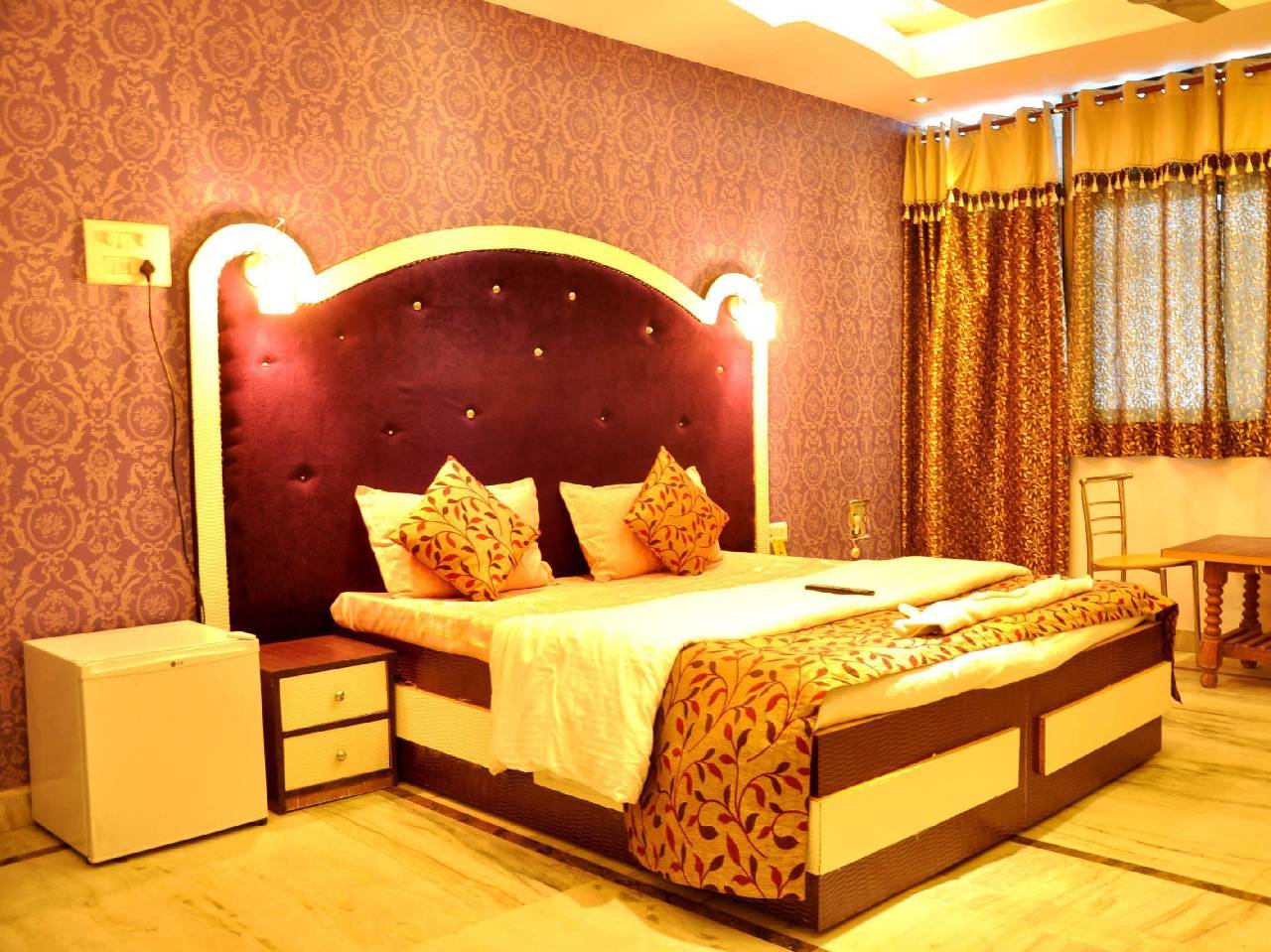 Hotel Akash Continental 