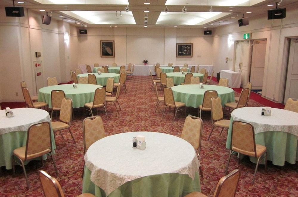 Hotel Harbour Yokosuka 