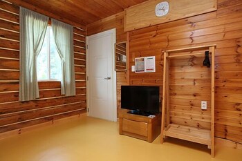 Muju Moon River Pension Hotel Interior