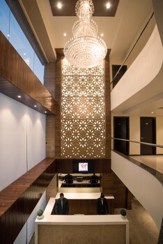 Hotel Virgo Sumeru Featured Image