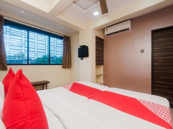 Oyo 16470 Shalimar Guestroom