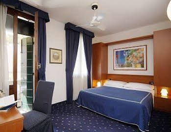 Hotel Roberta 