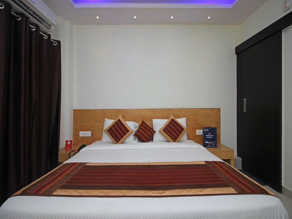 Oyo 9711 Hotel Marc Blu 
