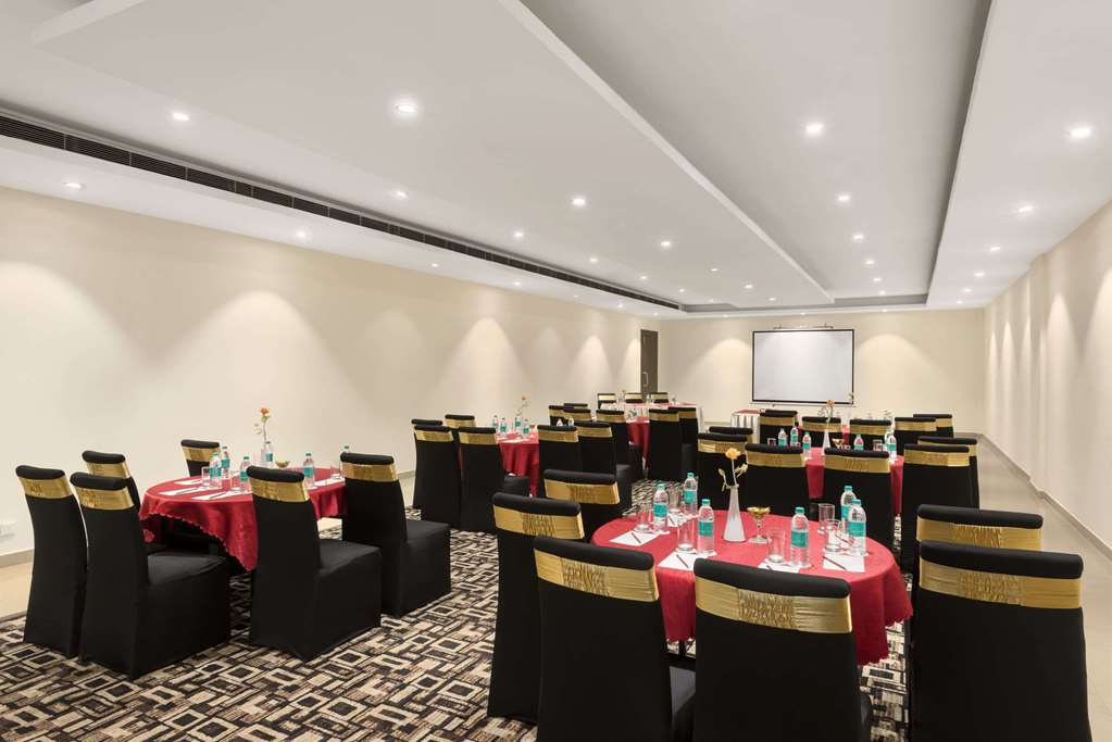 Ramada Neemrana Jaipur Hwy Meeting room
