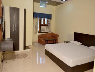 Hotel Konark 