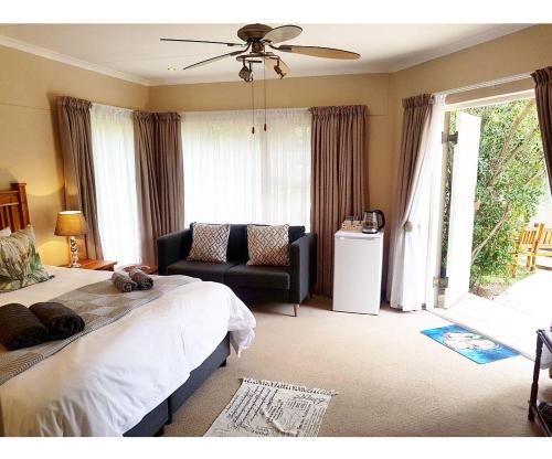 Oudtshoorn Guest House 