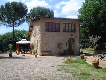 Casale Il Colombaio Di Toiano Exterior