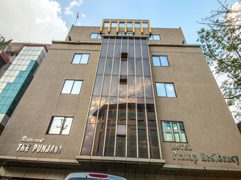 Oyo 4822 Hotel Pratap Residency (اویو ۴۸۲۲ هتل پراتاپ رسیدنكی) Hotel Front