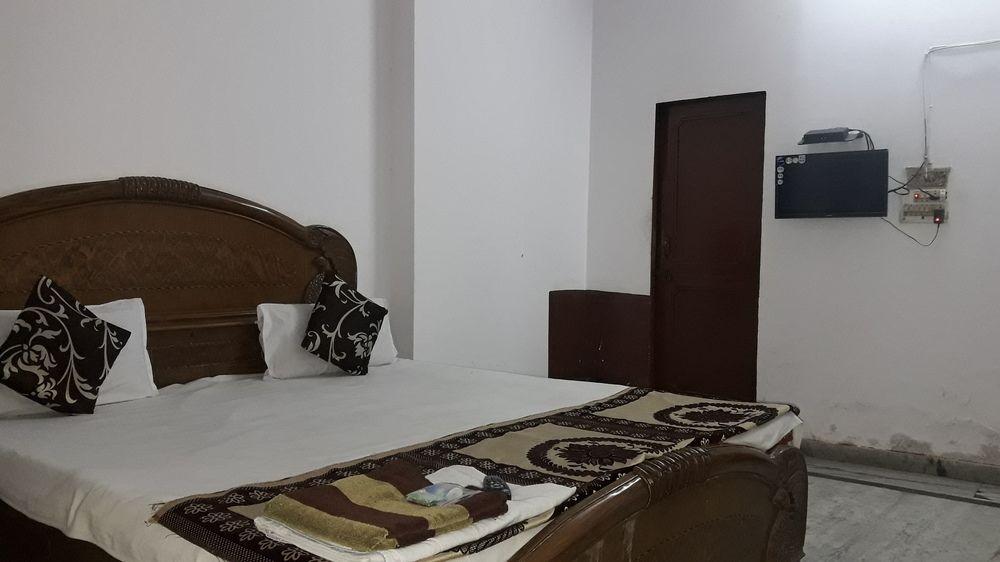 Rajdhani Guest House 