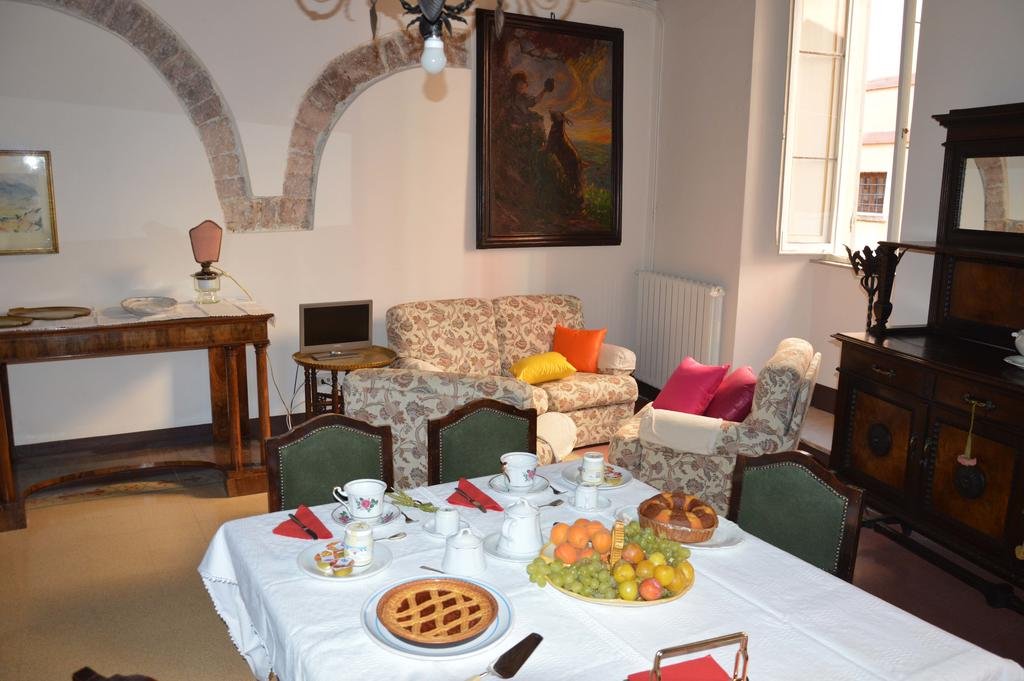 Casa Ciri Bed & Breakfast 