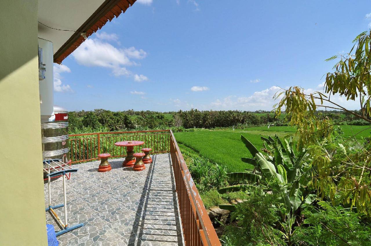 Cempaka Mas Guesthouse Canggu 