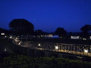 Vanaashrya The Camping Resort 