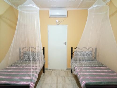 Cafe Zambezi House Of Africa 