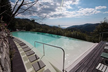Centro Arnaldi Outdoor Pool
