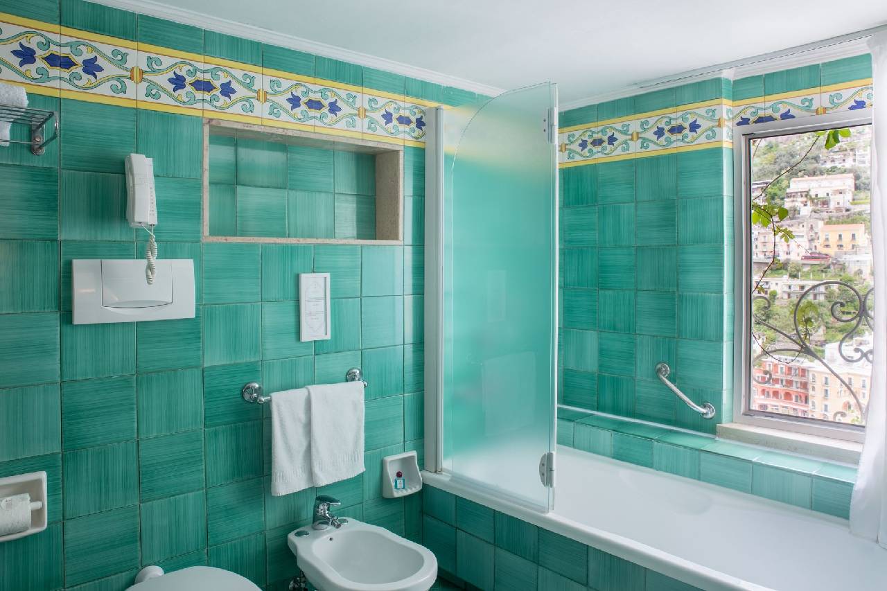 Poseidon Hotel 